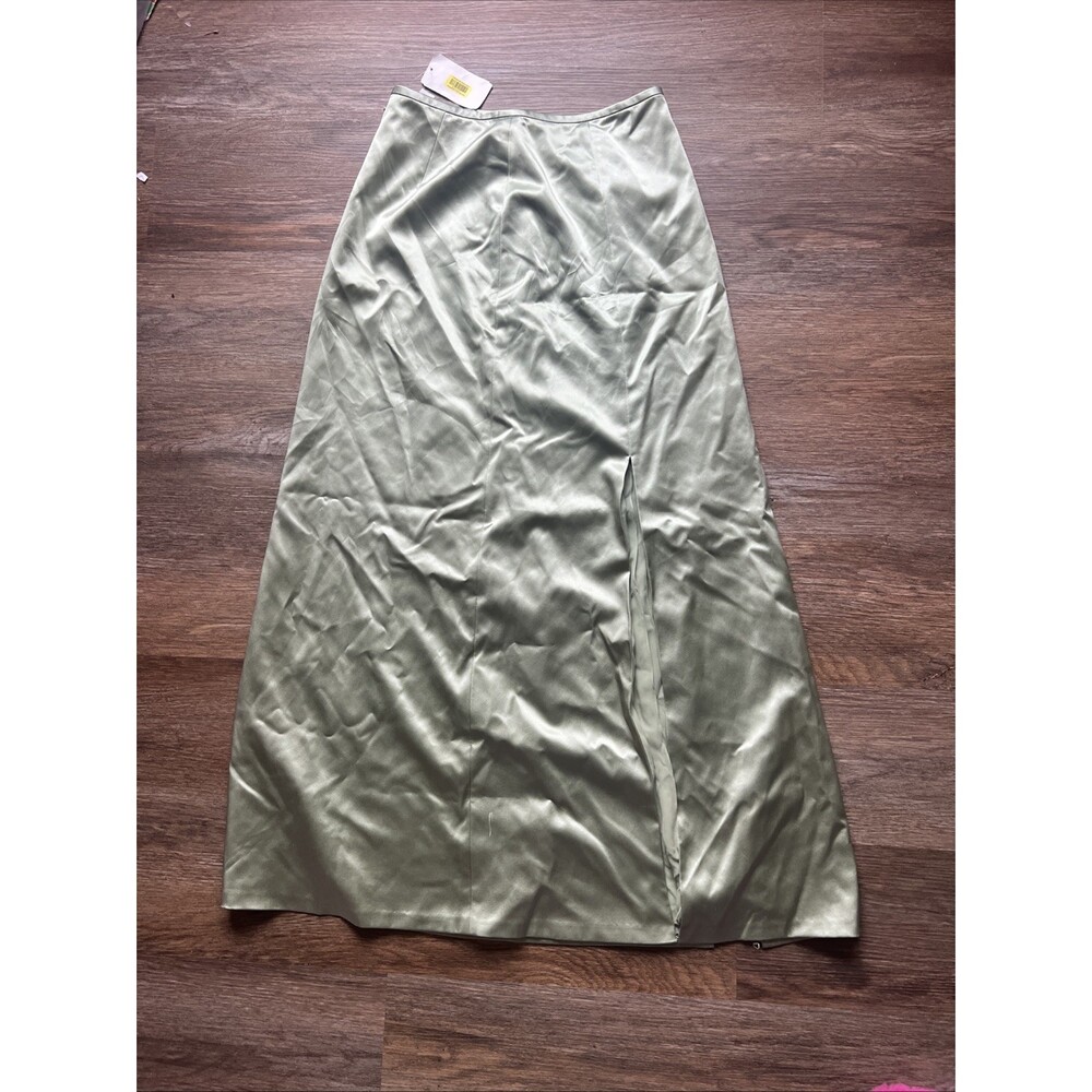 NWT Kay Unger New York Green 100% Silk Skirt & Lining Size 10 2 Front Slits
